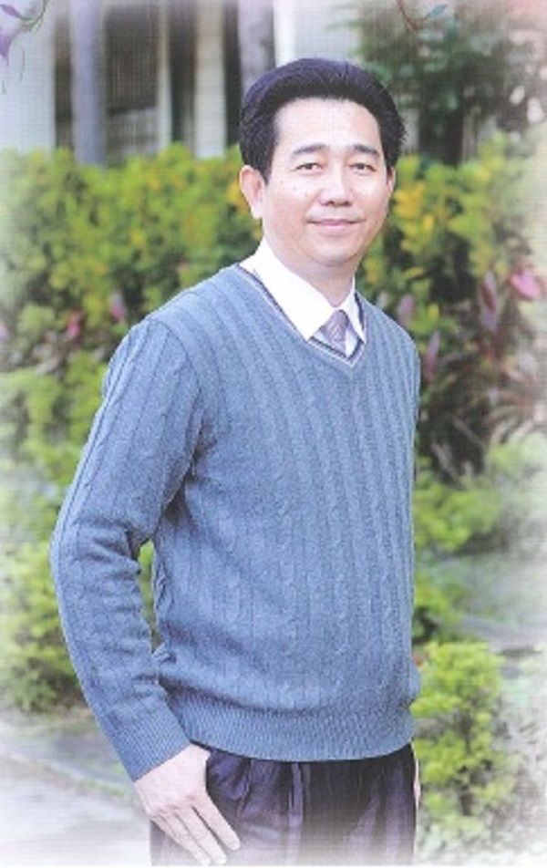 第十三任校長李正琳